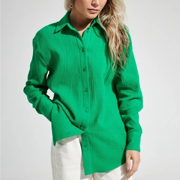 Textured Collared Neck Long Sleeve Shirt - Picture 6 of 12